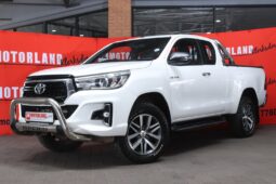 2019 Toyota Hilux 2.8 GD-6 RB Raider P/U E/Cab (M) full