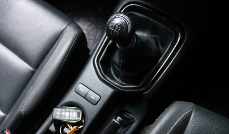 2022 Toyota Hilux 2.8 GD-6 RB Legend 4×4 P/U E/Cab (M) full