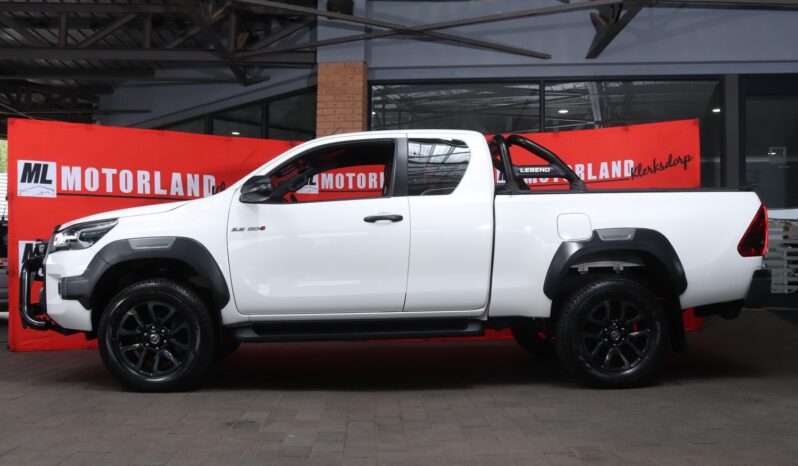 2022 Toyota Hilux 2.8 GD-6 RB Legend 4×4 P/U E/Cab (M) full