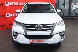 2016 Toyota Fortuner 2.4 GD-6 R/B (M) full