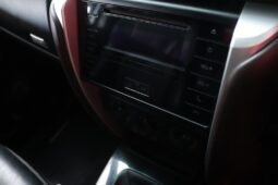 2016 Toyota Fortuner 2.4 GD-6 R/B (M) full