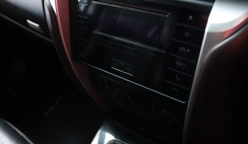 2016 Toyota Fortuner 2.4 GD-6 R/B (M) full