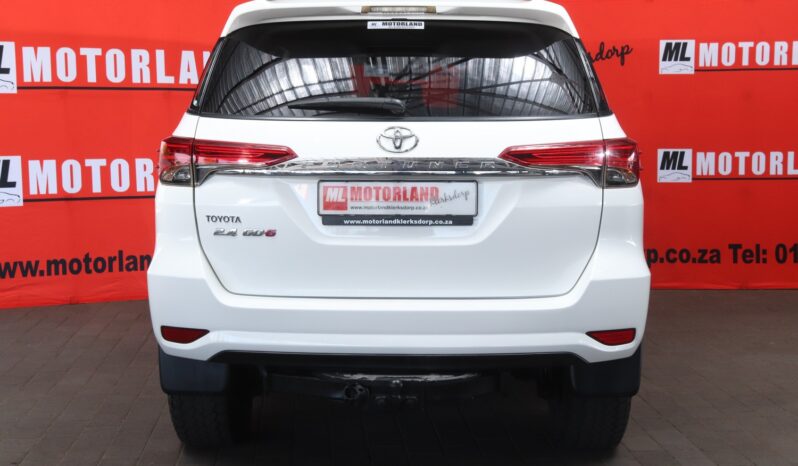 2016 Toyota Fortuner 2.4 GD-6 R/B (M) full