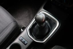 2016 Toyota Hilux 2.8 GD-6 RB Raider P/U E/Cab (M) full