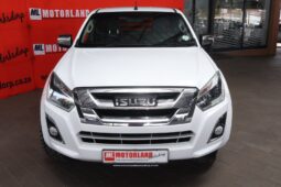 2017 Isuzu KB300 D-Teq LX A/T E/Cab full