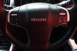 2017 Isuzu KB300 D-Teq LX A/T E/Cab full