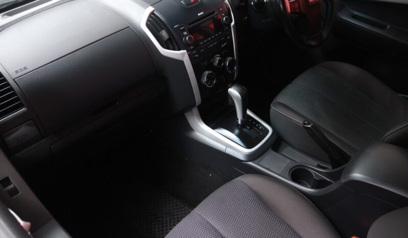 2017 Isuzu KB300 D-Teq LX A/T E/Cab full