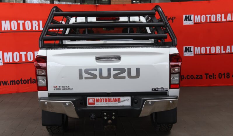 2017 Isuzu KB300 D-Teq LX A/T E/Cab full