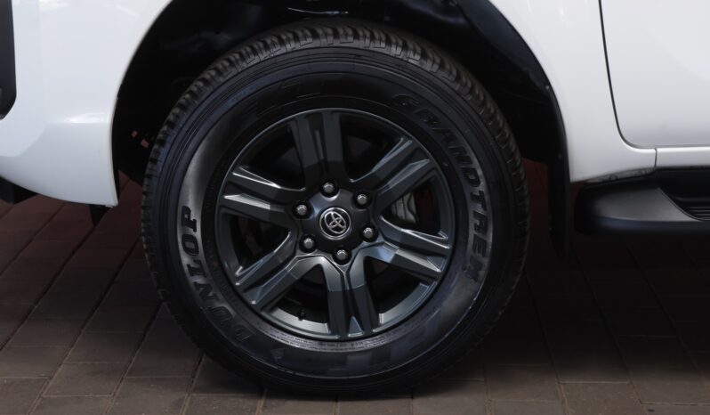 2025 Toyota Hilux 2.4 GD-6 RB Raider S/C full