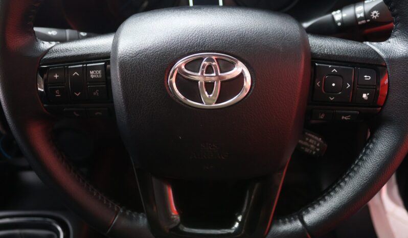 2025 Toyota Hilux 2.8 GD-6 RB Legend P/U E/Cab (M) full