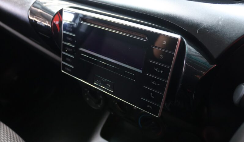 2018 Toyota Hilux 2.4 GD-6 RB SRX D/C (M) full