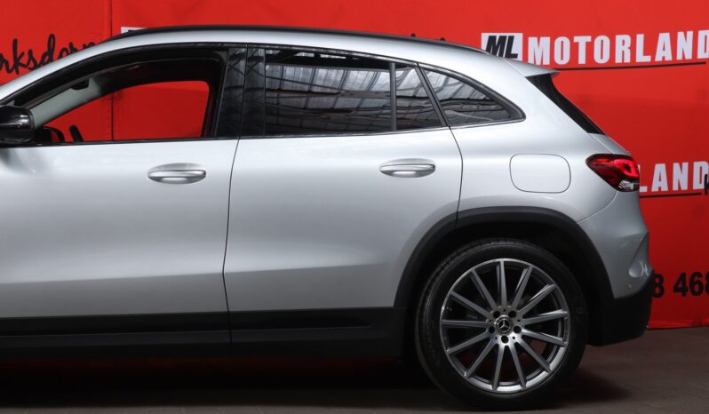 2021 Mercedes-Benz GLA 200d Progressive A/T full