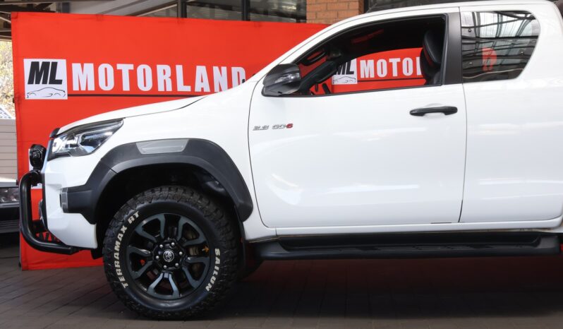 2023 Toyota Hilux 2.8 GD-6 RB Legend P/U E/Cab (M) full