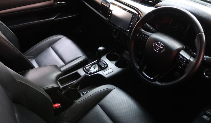 2024 Toyota Hilux 2.8 GD-6 RB Legend 4×4 A/T E/Cab full
