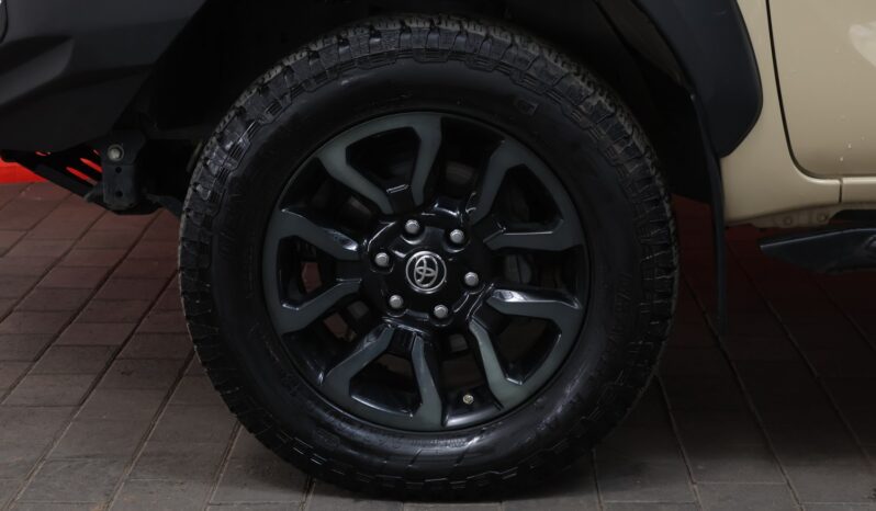 2024 Toyota Hilux 2.8 GD-6 RB Legend E/Cab (M) full