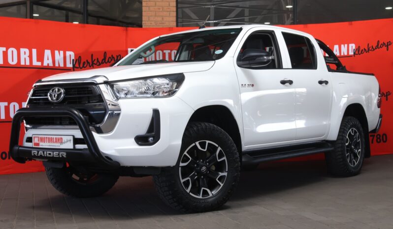 2022 Toyota Hilux 2.4 GD-6 RB Raider D/C (M) full