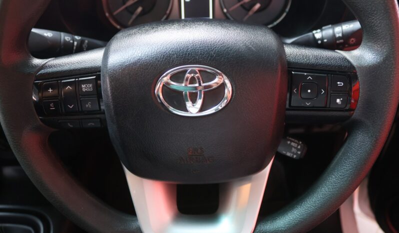 2022 Toyota Hilux 2.4 GD-6 RB Raider D/C (M) full