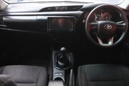 2022 Toyota Hilux 2.4 GD-6 RB Raider D/C (M) full