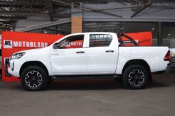 2022 Toyota Hilux 2.4 GD-6 RB Raider D/C (M) full