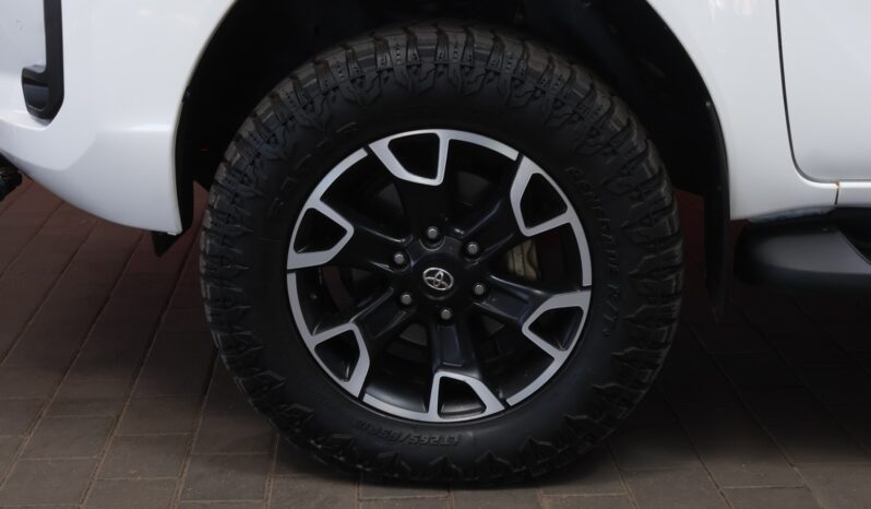 2022 Toyota Hilux 2.4 GD-6 RB Raider D/C (M) full