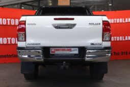2022 Toyota Hilux 2.4 GD-6 RB Raider D/C (M) full