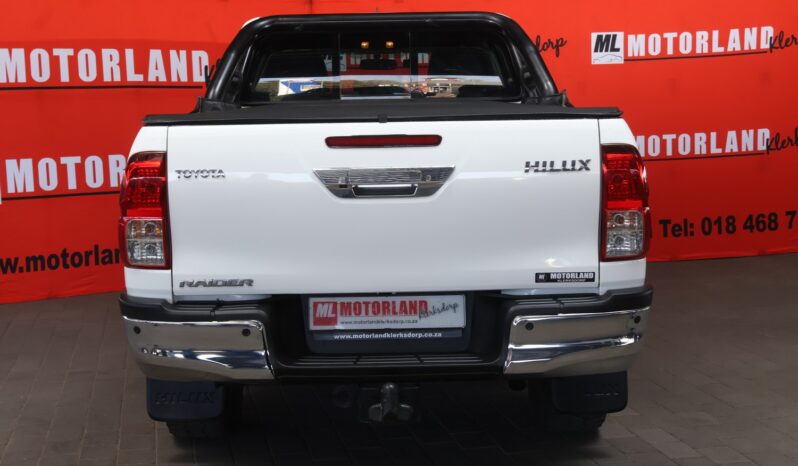 2022 Toyota Hilux 2.4 GD-6 RB Raider D/C (M) full