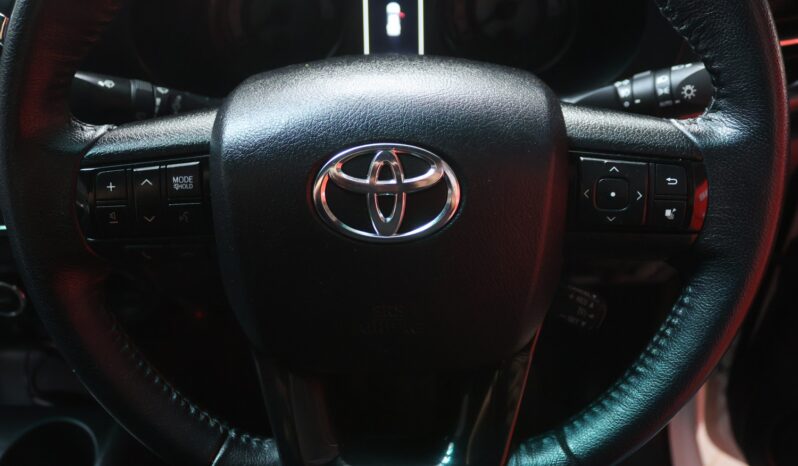 2020 Toyota Hilux 2.8 GD-6 Raider 4×4 D/C Auto full