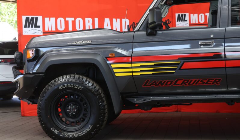 2026 Toyota LandCruiser 76 2.8 GD-6 S/W A/T full