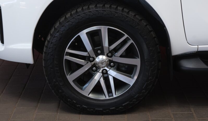 2018 Toyota Hilux 2.8 GD-6 RB Raider D/C Auto (Dakar Edition) full