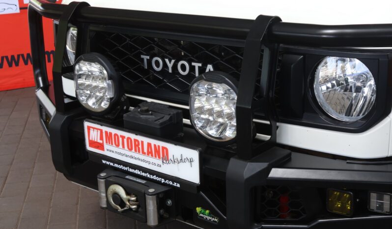 2025 Toyota LandCruiser 79 2.8 GD-6 P/U D/C A/T full